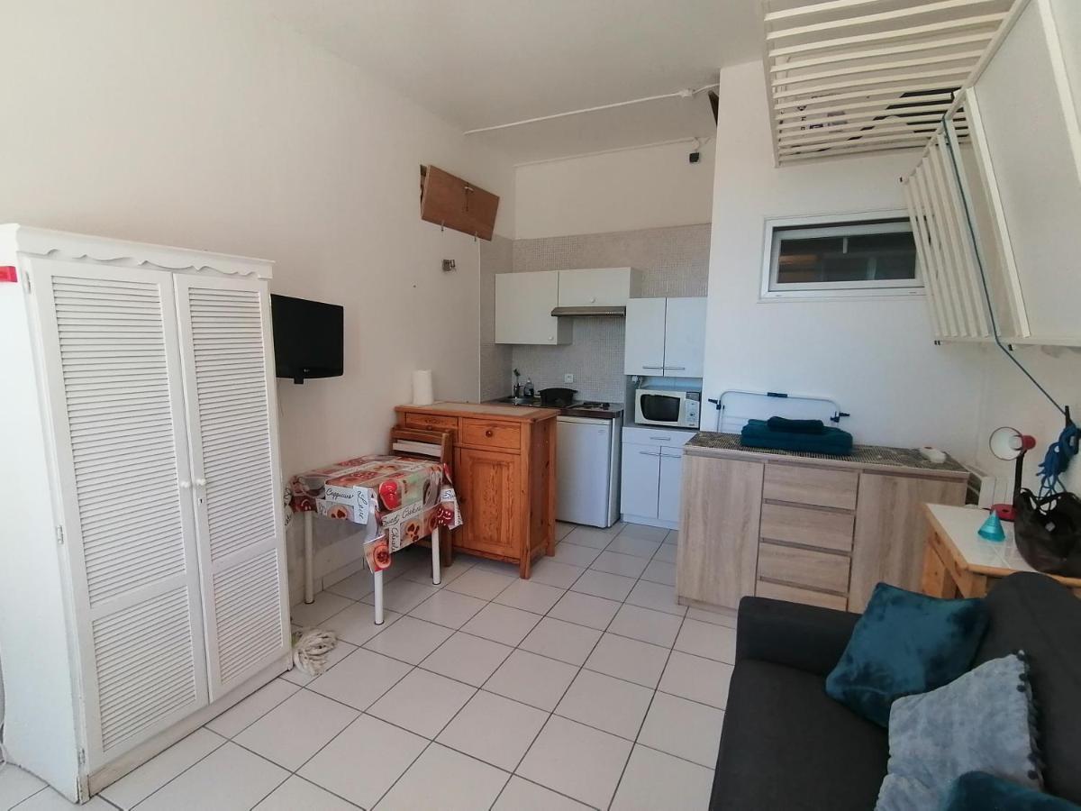 Ground Floor Studio With Access To Beach And Pool Le Barcarès Dış mekan fotoğraf